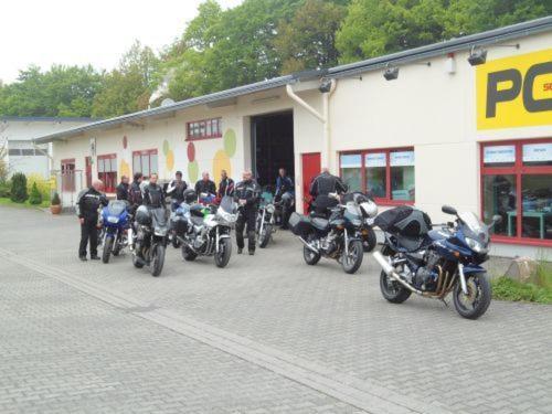 Econo Motel Goelzer Büchenbeuren Exterior foto